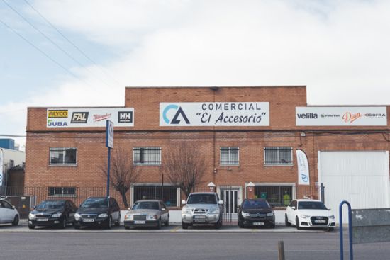 Comercial El accesorio suministro industrial en Valladolid